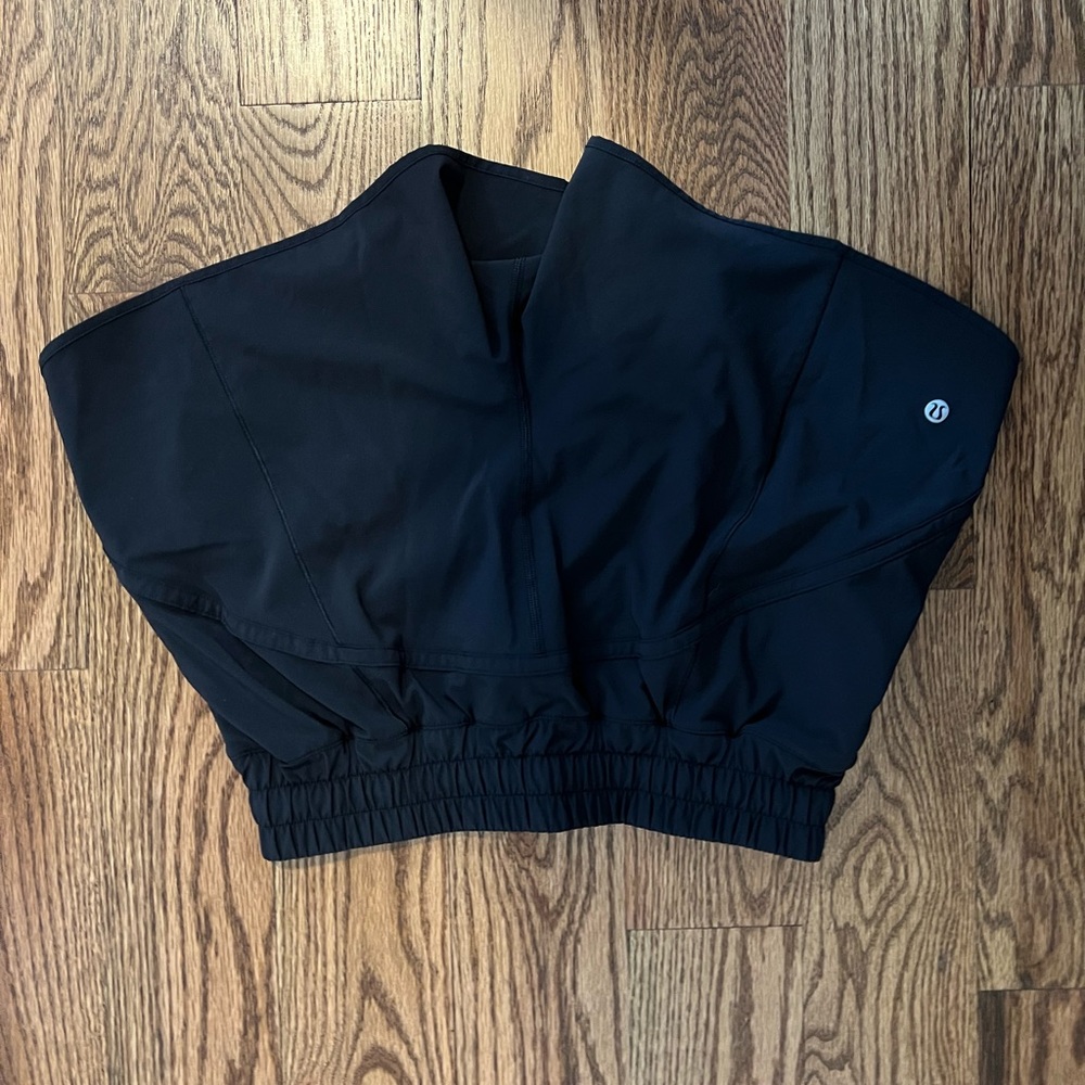 Lululemon running shorts in black, never worn